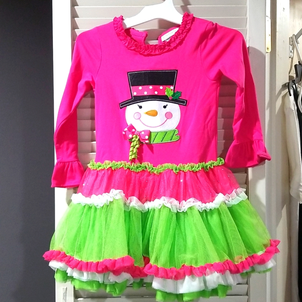 Pink dress with snowman size 5 for girls